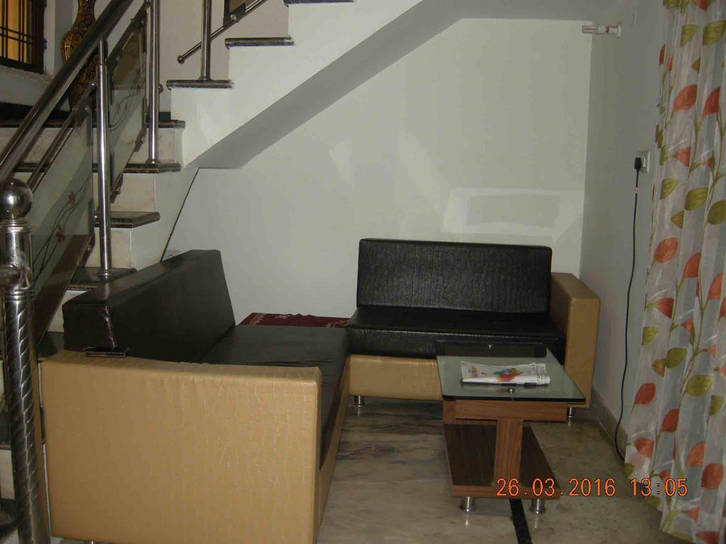 Sadhna Guest House Bhopal Exterior photo